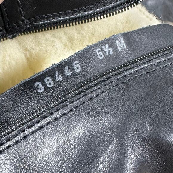 La Canadienne NWOB Aidan Shearling Lined Leather Bootie Black Size 6.5 Side Zip - Picture 10 of 10
